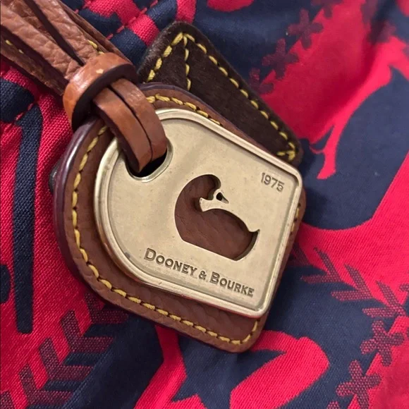 VTG Dooney & Bourke Red & Blue novelty canvas patchwork shoulder handbag NWT - Picture 14 of 15